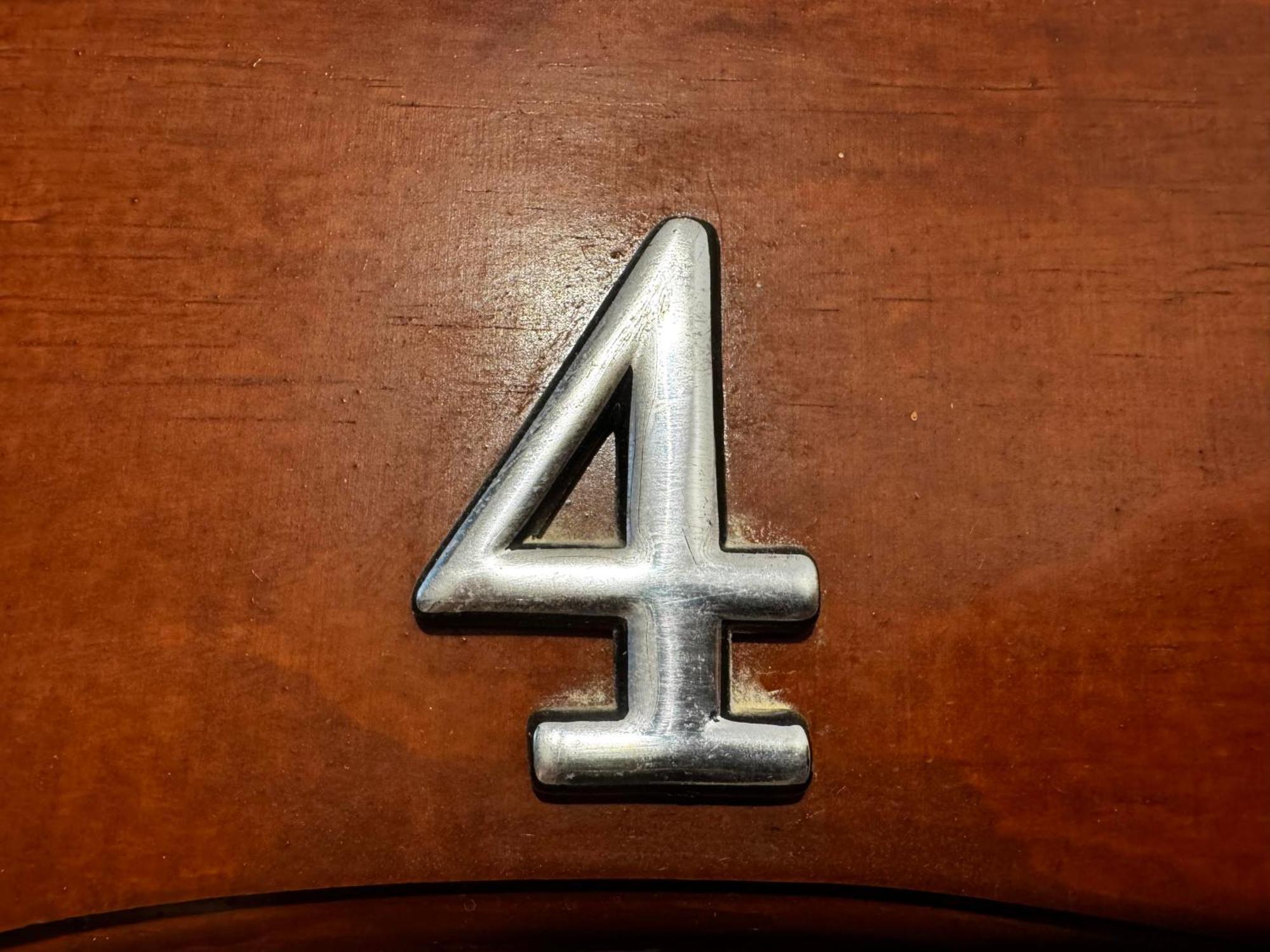 Aparthotel Riga Quarto foto 4th Division insignia